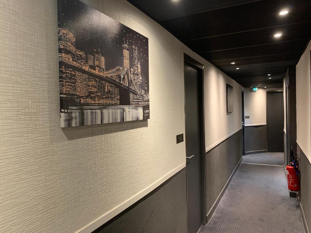 Saint Roch Centre Hotel 3*