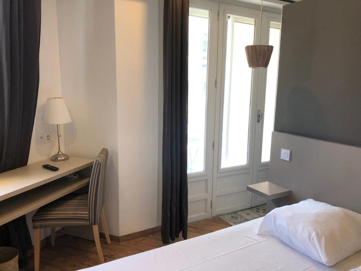 Hotel Saint Roch Centre 3*